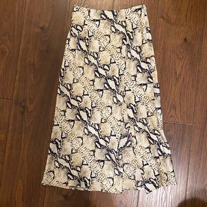 MIDI snake skin skirt